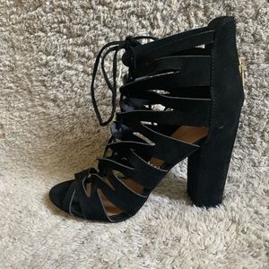 High heel lace up shoes size 8